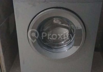 Machine à laver Arçelik frontale 6 kg presque neuve à Sfax