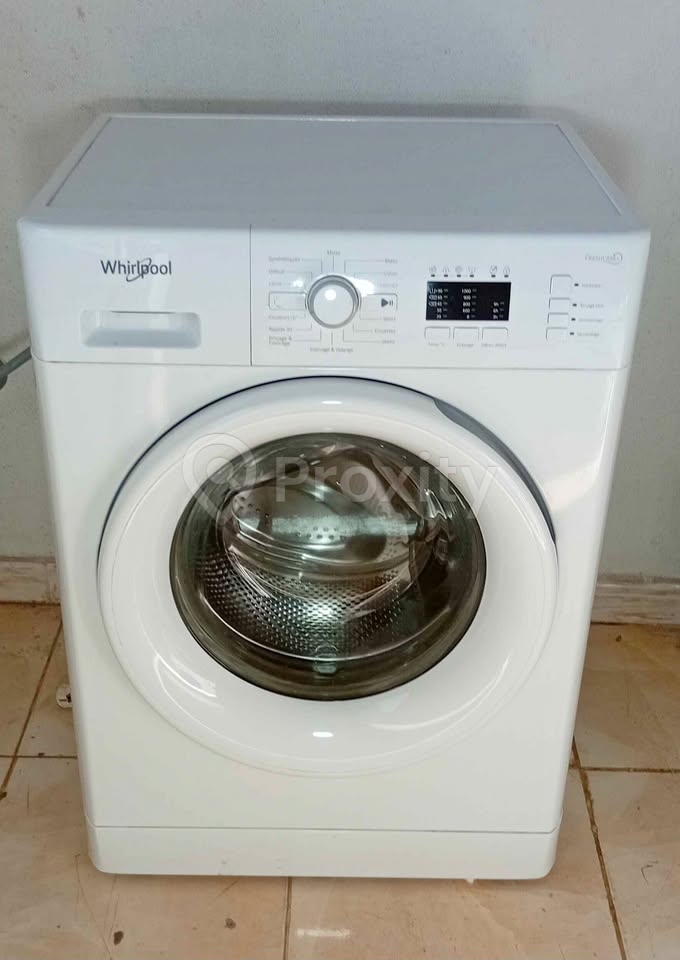 Machine à laver Whirlpool 7 kg frontale à Bizerte