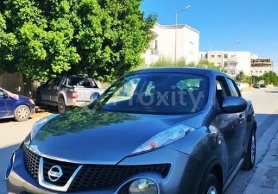 Nissan Juke automatique 2013 grise à vendre à Manouba