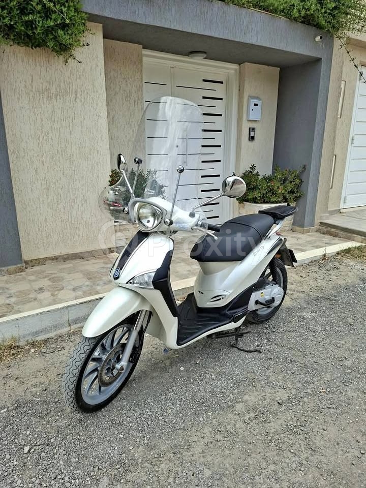 Piaggio Liberty 2T importé d'Italie à vendre à Sahline – 14 000 km