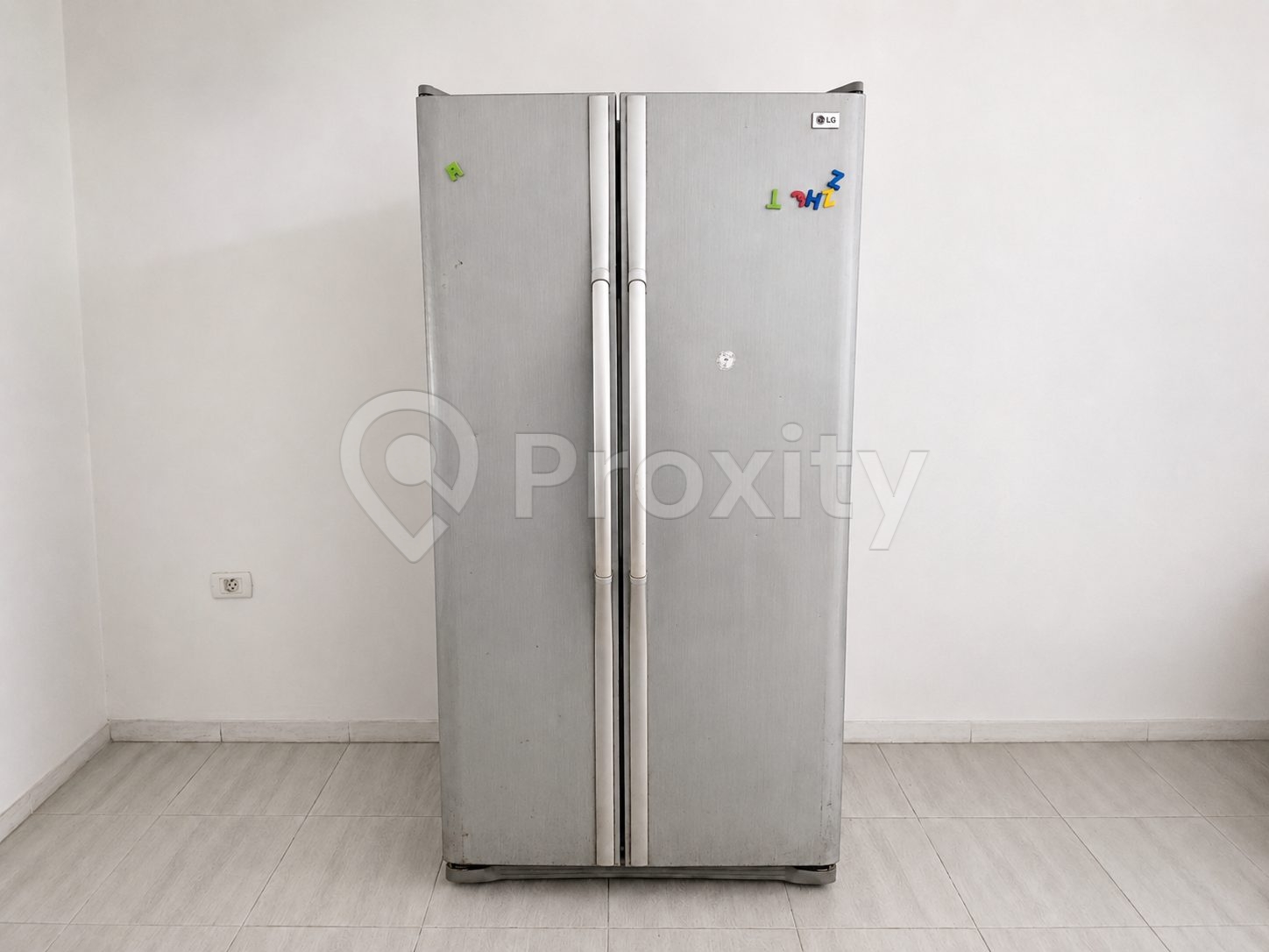 Réfrigérateur américain LG à réparer à La Marsa – 750 DT