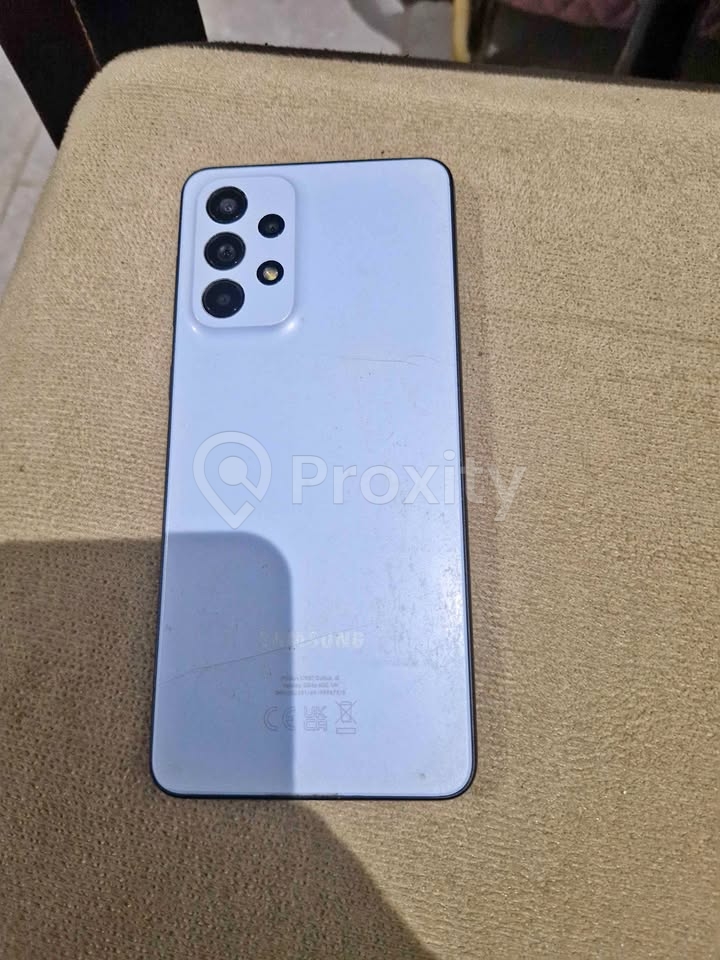 Samsung Galaxy A33 5G à vendre à Ben Arous – bon état, 180 TND