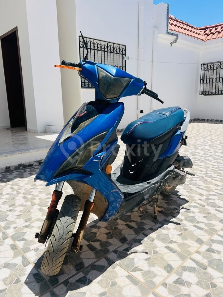 Scooter GY6 50 cc d'occasion à vendre à Sfax – 850 DT