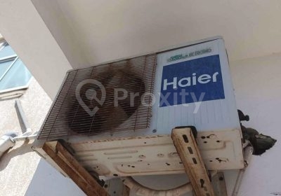 Unité extérieure du climatiseur Haier 9000 BTU d’occasion