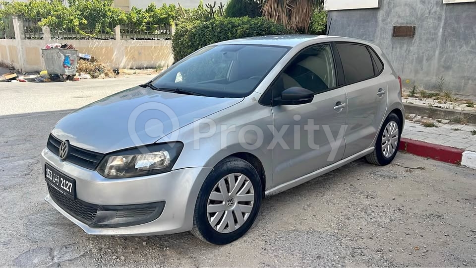 Volkswagen Polo 7 2011 à vendre à Tunis – 5 CV essence, excellent état