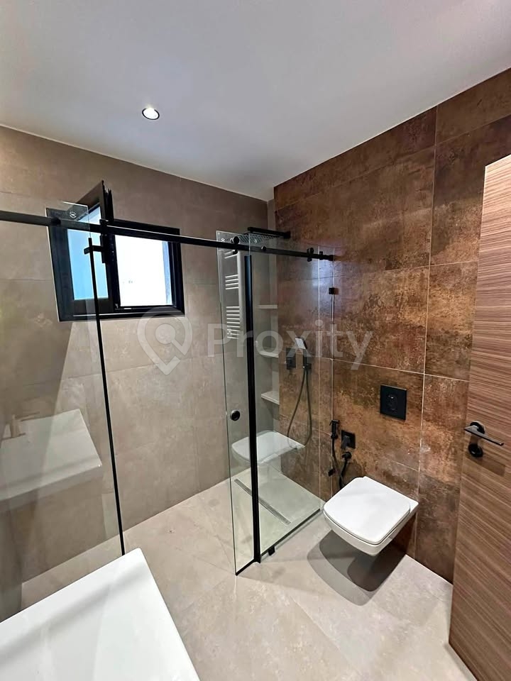 Appartement S+2 de 100 m² haut standing à louer à Ain Zaghouan Nord