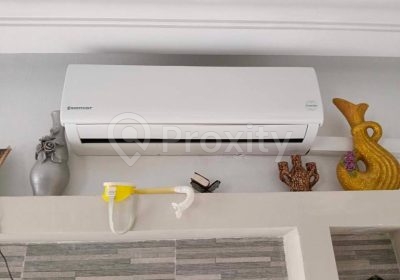Unité intérieure du climatiseur Westpoint Inverter 18 000 BTU blanc