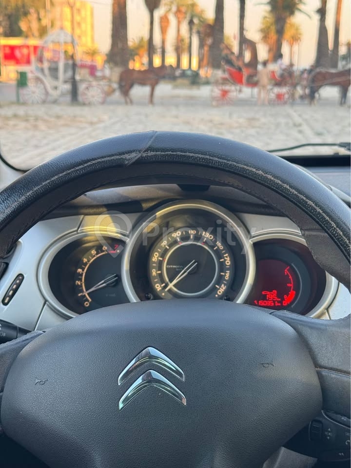 compteur-citroen-c3-zenith-150000-km