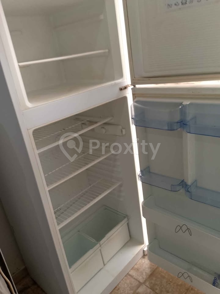 Réfrigérateur Montblanc Defrost 450L d'occasion à Ariana – 600 DT