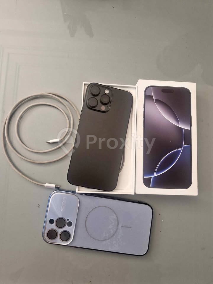 iPhone 16 Pro Max à vendre à Tunis