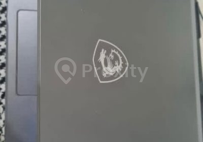 PC portable gamer MSI Thin 15 en état neuf à vendre à Mahdia