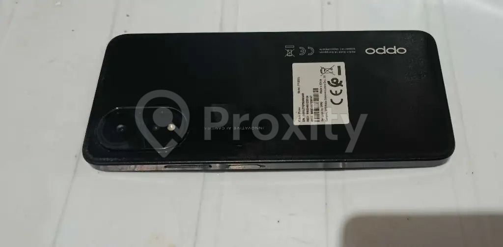 OPPO A38 128 Go en bon état à vendre à La Manouba – 350 DT