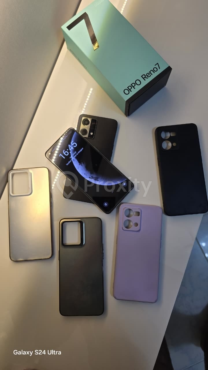 Deux Oppo Reno7 8 Go 256 Go avec accessoires à Ksibet El Médiouni