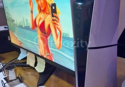 PS5 Slim Édition Digitale avec manette à vendre à Zaghouan
