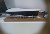 PlayStation 5 version disque en bon état à Mahdia – Jeux vidéo et Consoles – photo 4