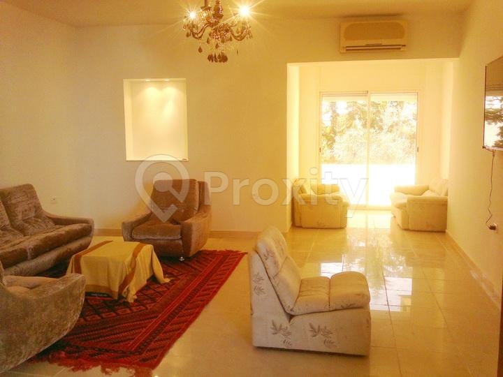 Appartement S+2 meublé à louer à La Soukra – 95 DT/jour