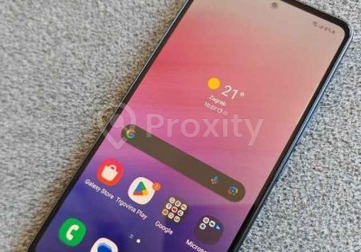Samsung Galaxy A53 5G 128 Go 6 Go RAM avec écran allumé