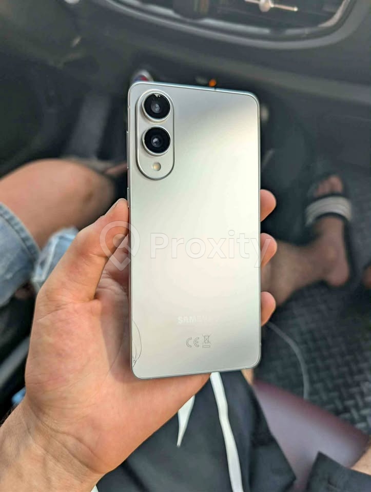 Samsung Galaxy S25 Edge 16 Go RAM 256 Go à Tunis – 1 300 DT