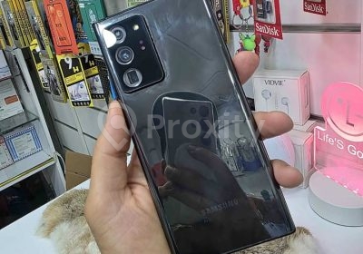 Samsung Note 20 Ultra 5G d’occasion en bon état vu de dos à vendre à Sousse