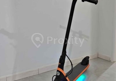 Trottinette électrique Segway Ninebot C2 pour enfant d’occasion à Tunis