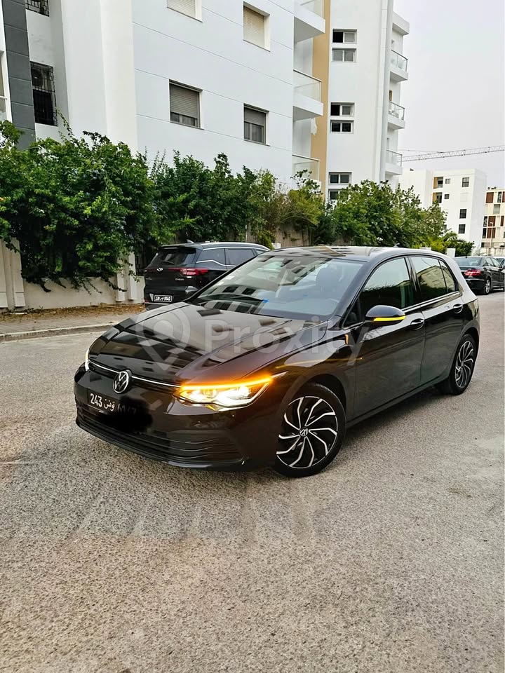 Volkswagen Golf 8 2022 1.0 essence d'occasion à Tunis – 76 000 DT