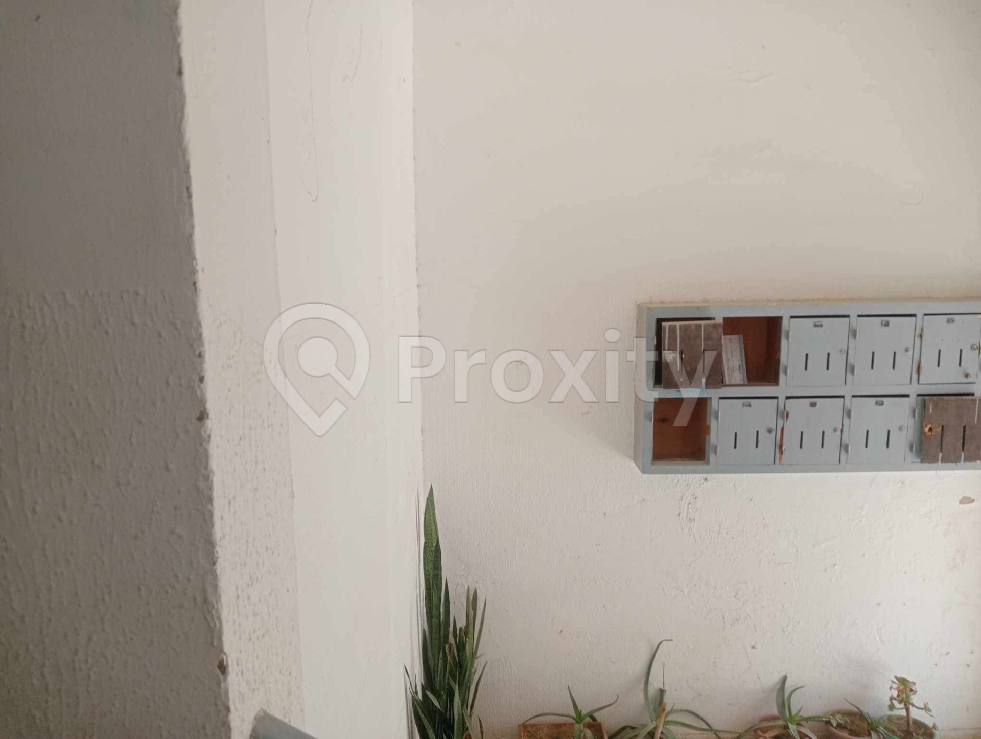 À Vendre – Appartement S+2 avec Jardin Privatif – Résidence Essalam, Cité El Khadhra