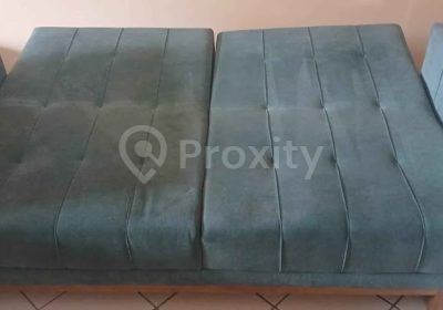 Canapé-lit de 2,20 m déplié en couchage à vendre à Tunis