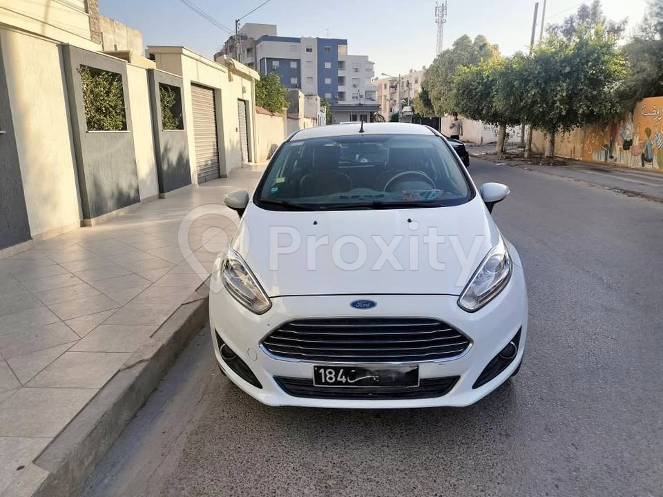 Ford Fiesta Titanium d'occasion à vendre à Ezzahra