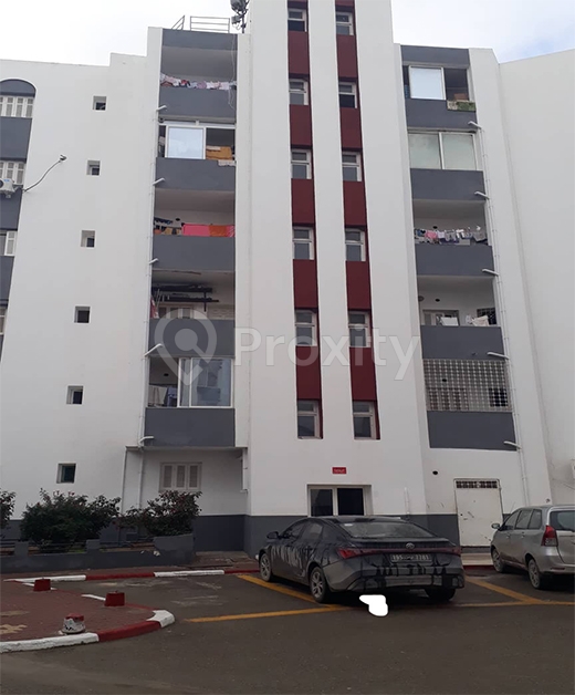 Appartement à vendre à cité Ettahrir supérieur
