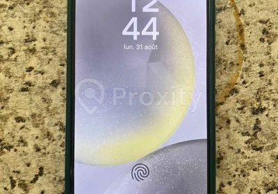 Samsung Galaxy S24 128 Go d'occasion avec écran fonctionnel à Cité Ghazelle