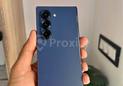 Face arrière bleue du Samsung Galaxy Z Fold6 256 Go à vendre à M’saken
