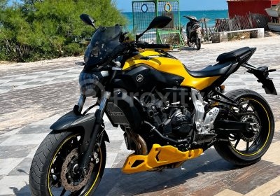 Yamaha MT-07 2017 jaune et noire d’occasion à vendre à Monastir