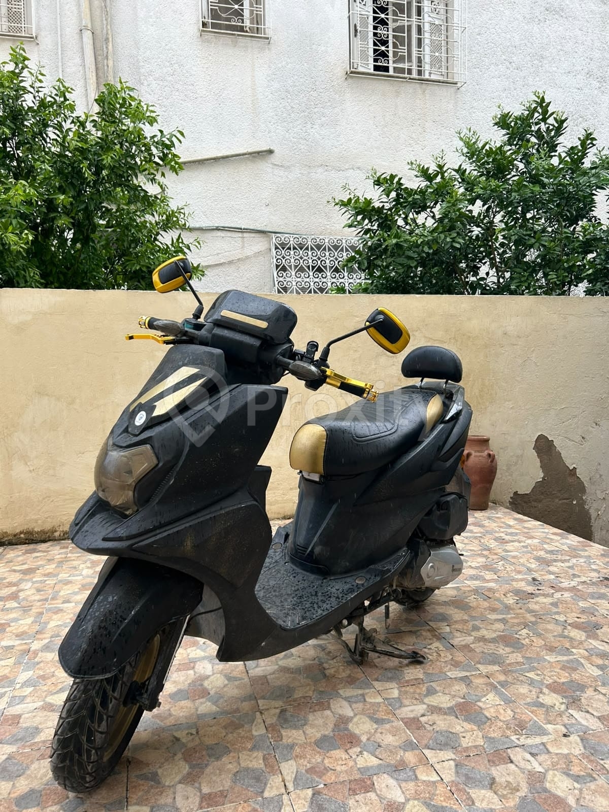 Uniscoot S-Max Plus 125cc 2025 d'occasion à Ariana – 3 400 DT