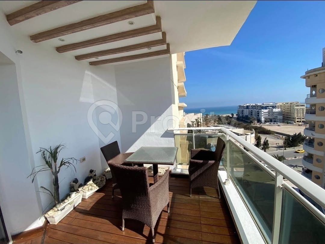 À vendre Superbe Appartement S+3 Haut Standing avec Vue Mer latérale
