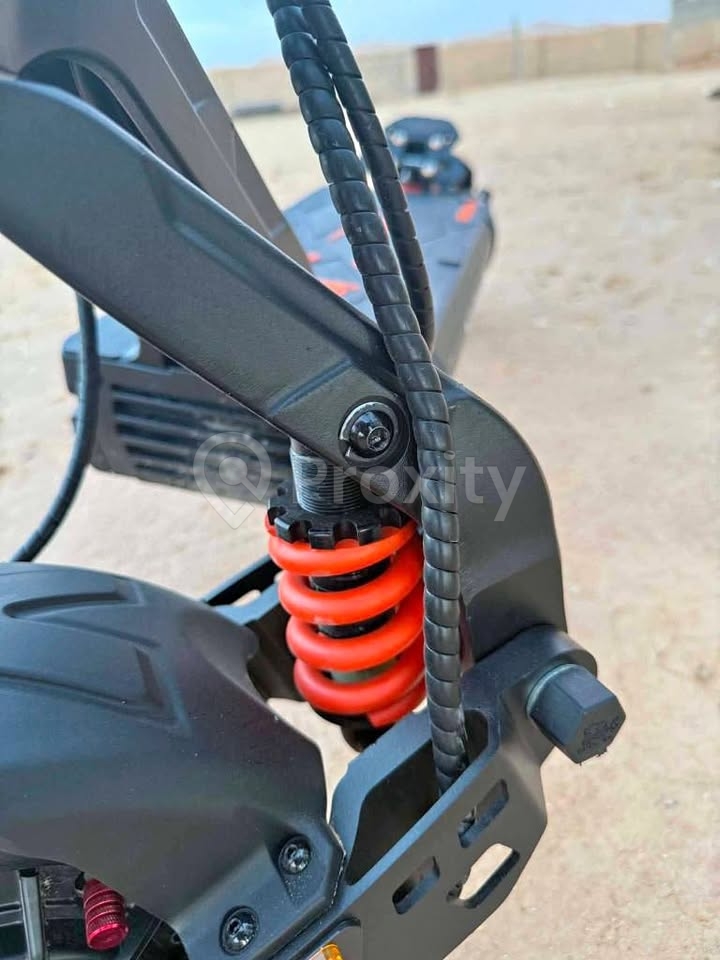 Trottinette électrique KuKirin G2 Master 2000 W à vendre au Bardo – 3000 DT