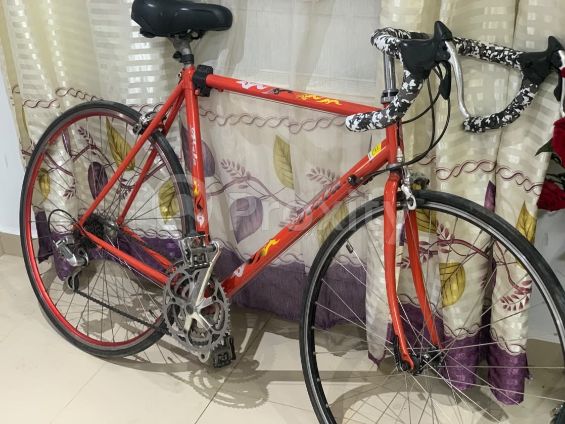 Vélo de route vintage Torelli La Bicicletta Che Vince à Sousse – 650 DT négociable