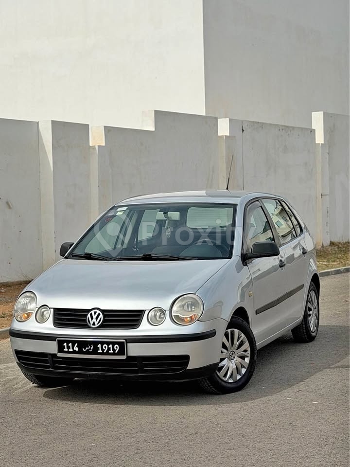 Volkswagen Polo 5 1.2 essence 4 CV en bon état à Monastir – 19700 DT