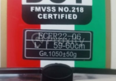 Étiquette casque moto taille L 59-60 cm avec indication ECE R22-06